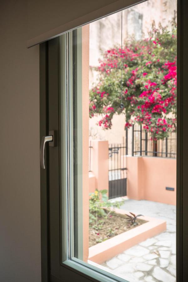 Lindas Convent Garden Home 2 Chania  Bagian luar foto